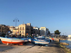 Bertie's Mondello, Palermo